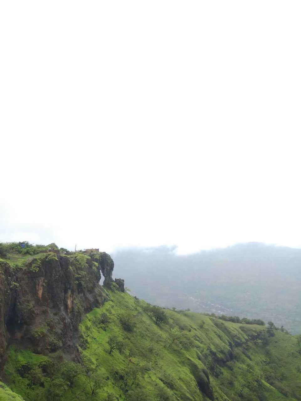 Photo of Bengaluru - Mumbai Highway, Sports Association Park, Sector 6, Vashi, Navi Mumbai, Maharashtra, India by Partha Sarathi Kalita