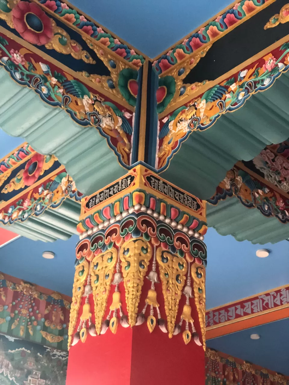 Photo of Namdroling Monastery Golden Temple, Bylakuppe, Karnataka, India by Shraddha