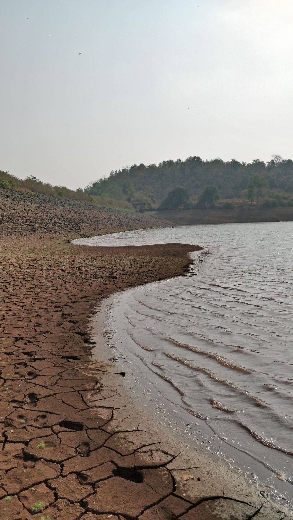 Photo of Unhere Kund (Ramkund), Road to Unhere Kund., Unhere Bk, Maharashtra, India by Mrinai Gulhane