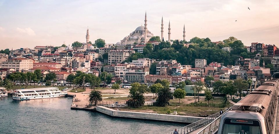 Photo of Atatürk Caddesi, Кадыкёй/Стамбул, Турция by Marlin555