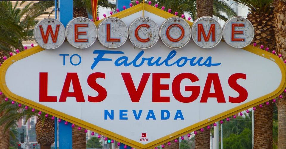 Photo of How to See Las Vegas On Less Than $100 a Day 1/2 by Jane Travel