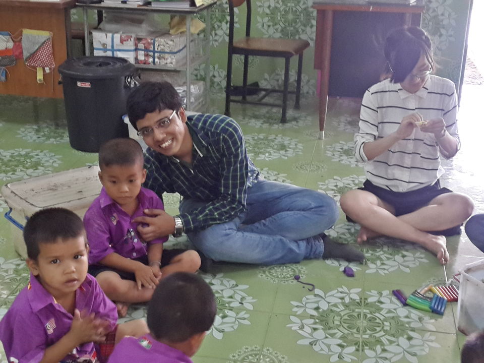 Photo of Teaching in Thailand by Devesh Khatore