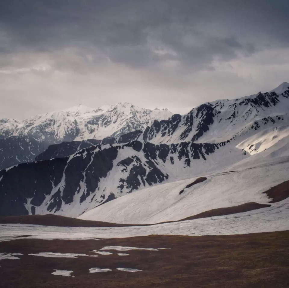 Photo of Sar Pass Trek, Kasol, Himachal Pradesh, India by Udit Khurana