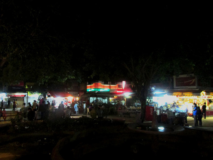 Photo of New Delhi Night Food Walk 6/7 by Himanshu Verma
