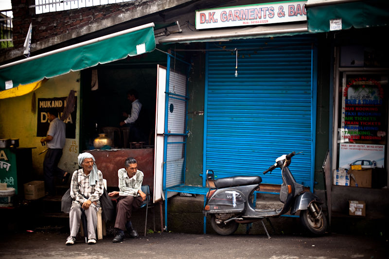 Photo of Trip to the hills on a sleek budget 4/17 by bhavesh bhati