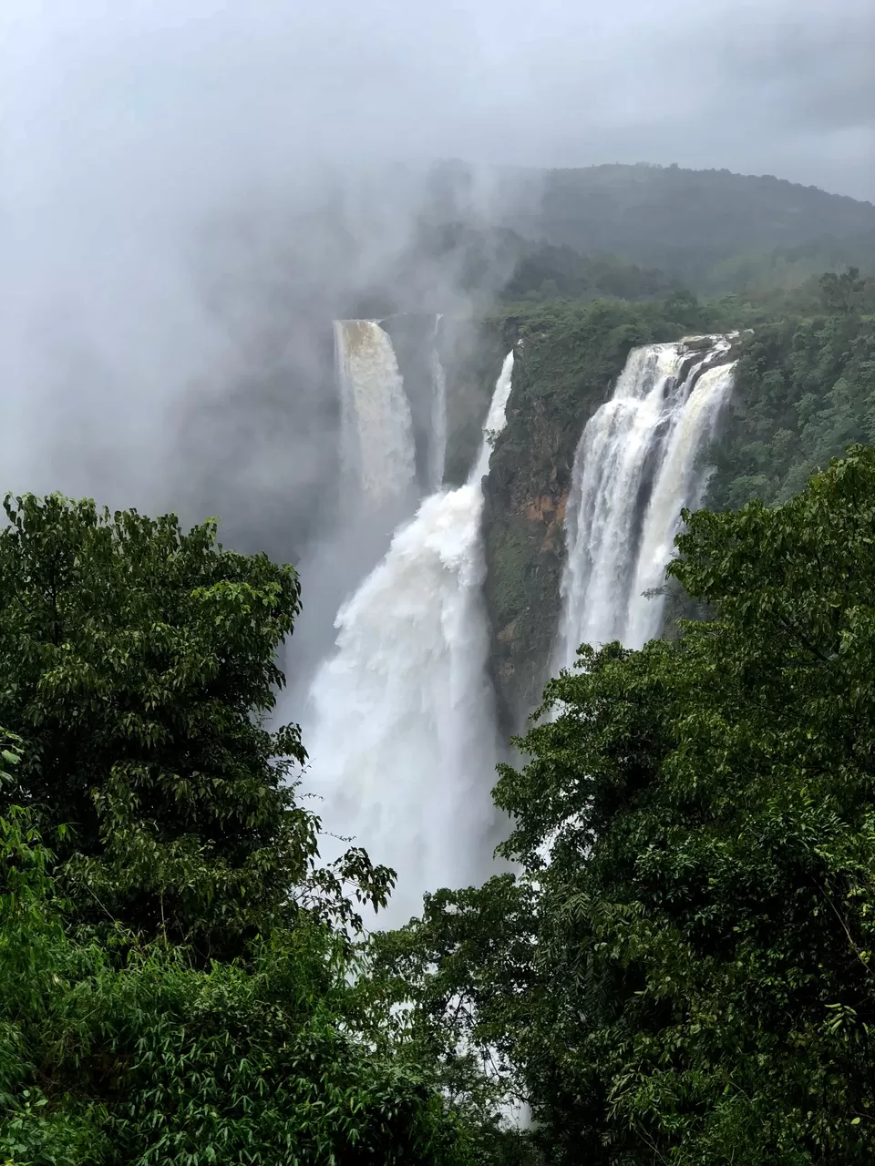 Photo of Breathe Life afresh! Home away from home amidst Western Ghats! by Chinmay Matthuga