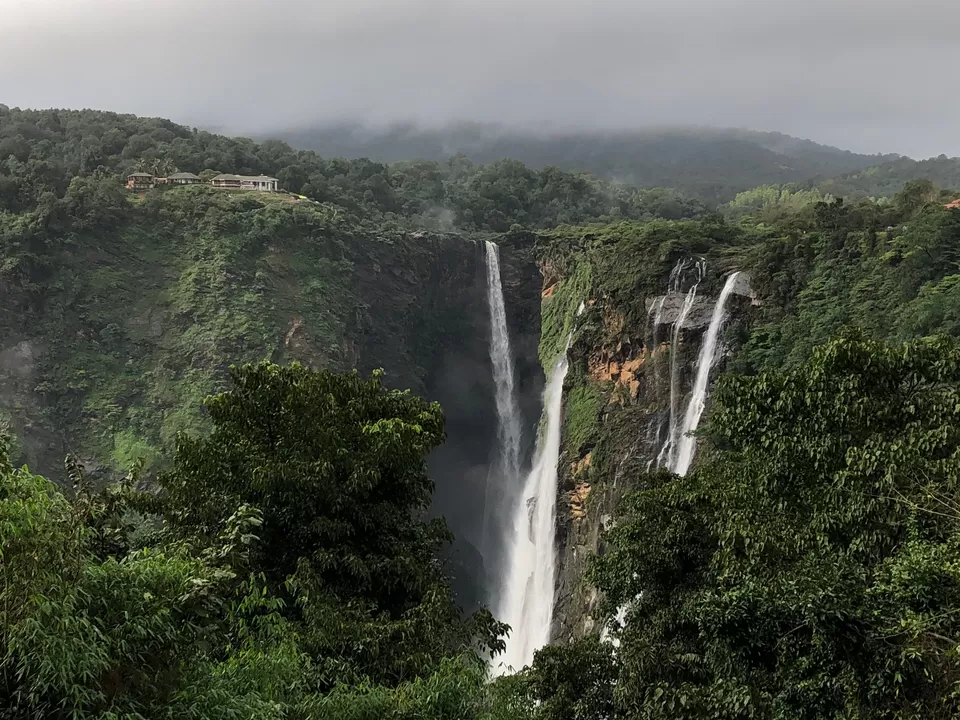 Photo of Breathe Life afresh! Home away from home amidst Western Ghats! by Chinmay Matthuga