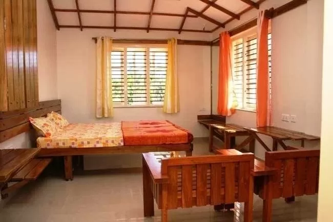 Photo of Breathe Life afresh! Home away from home amidst Western Ghats! by Chinmay Matthuga