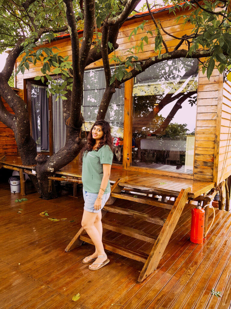 Photo of Forest Hills Tala- Weekend Gateway 13/27 by Hayyaa Here