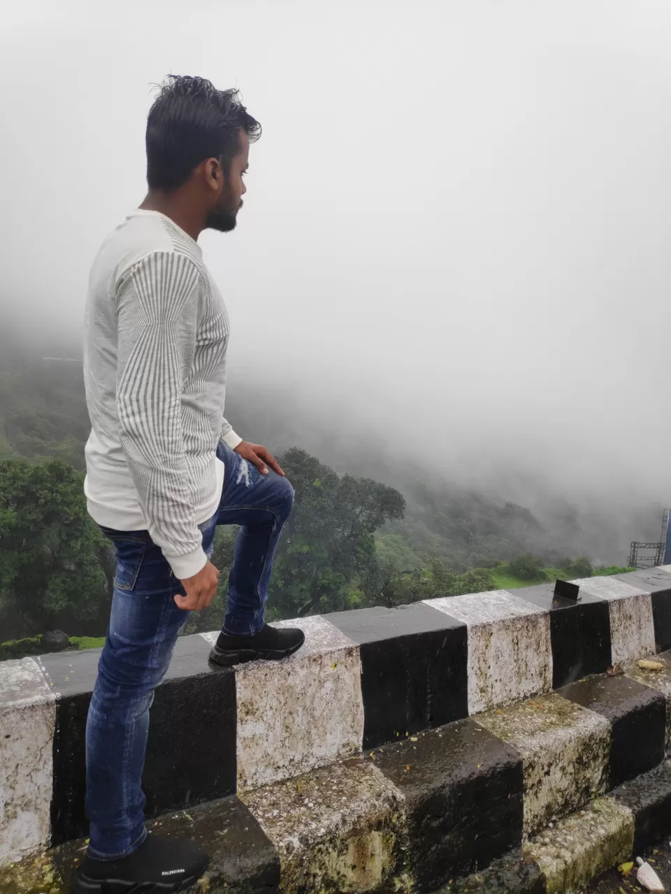 Photo of trip to Lonavala pune by sajidshaikh99