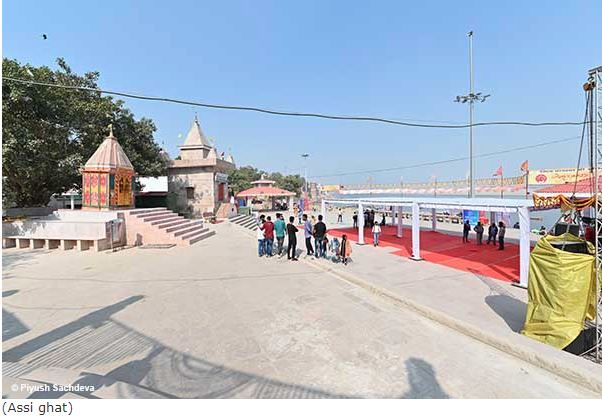 Photo of Famous Ghats and Life of Varanasi 22/45 by A Mango Traveler