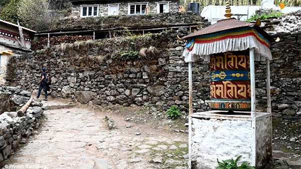 Photo of Lukla to Phakding | Mount Everest Base camp trek | Day 1 16/20 by A Mango Traveler