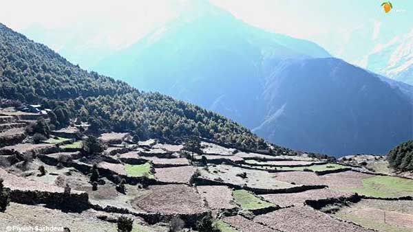 Photo of Namche Bazaar to Pangboche - Mount Everest base camp trek Day 4 4/21 by A Mango Traveler