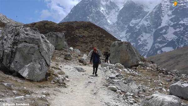 Photo of Dingboche to Lobuche | Mount Everest base camp trek | Day 7 18/24 by A Mango Traveler
