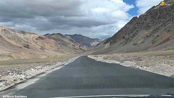 Photo of Ladakh road trip - Jispa to Leh - Chapter 2 19/31 by A Mango Traveler