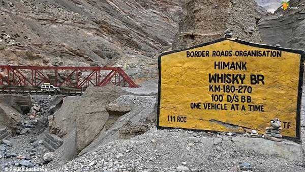 Photo of Ladakh road trip - Jispa to Leh - Chapter 2 20/31 by A Mango Traveler