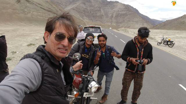 Photo of Lamayuru, Magnetic hill & Pathar Sahib Gurudwara - Ladakh road trip - Chapter 5 5/27 by A Mango Traveler