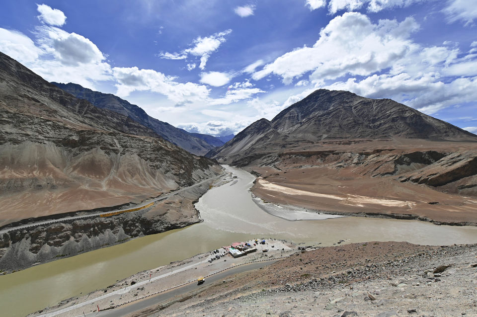 Photo of Lamayuru, Magnetic hill & Pathar Sahib Gurudwara - Ladakh road trip - Chapter 5 7/27 by A Mango Traveler