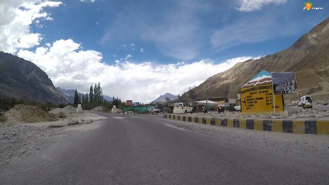 Photo of Khardungla pass & Diskit Monastery, Nubra Valley - Ladakh (Chapter 6) 18/31 by A Mango Traveler
