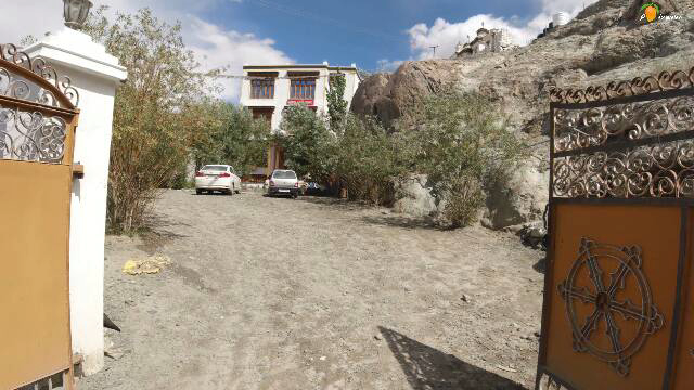 Photo of Khardungla pass & Diskit Monastery, Nubra Valley - Ladakh (Chapter 6) 22/31 by A Mango Traveler