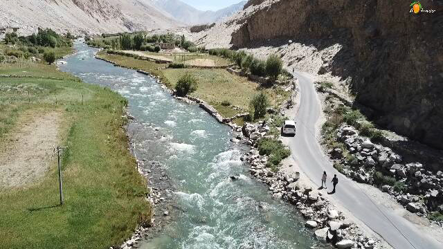 Photo of Pangong Lake - Ladakh Road trip - Chapter 8 13/39 by A Mango Traveler