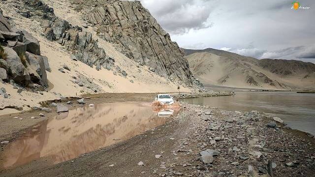 Photo of Tso-moriri lake, Ladakh road trip - Chapter 10 6/40 by A Mango Traveler