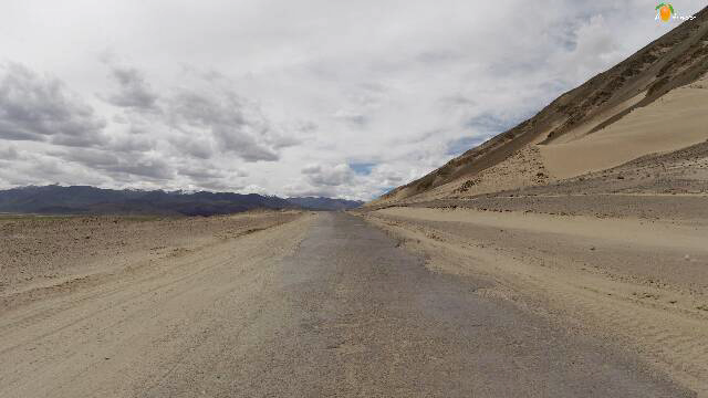 Photo of Tso-moriri lake, Ladakh road trip - Chapter 10 7/40 by A Mango Traveler