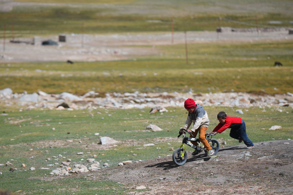 Photo of Tso-moriri lake, Ladakh road trip - Chapter 10 22/40 by A Mango Traveler