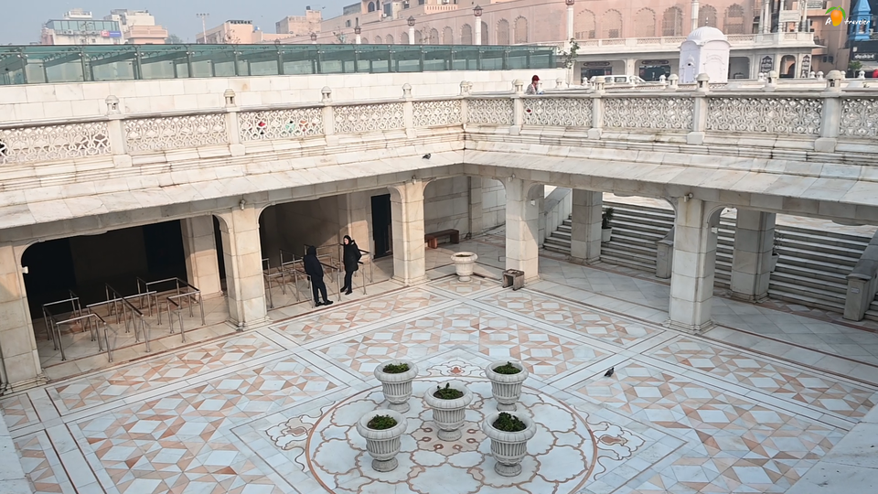 Photo of A Walk Around the Pool of Energies - Shri Harmandir Sahib (Golden Temple) 11/14 by A Mango Traveler