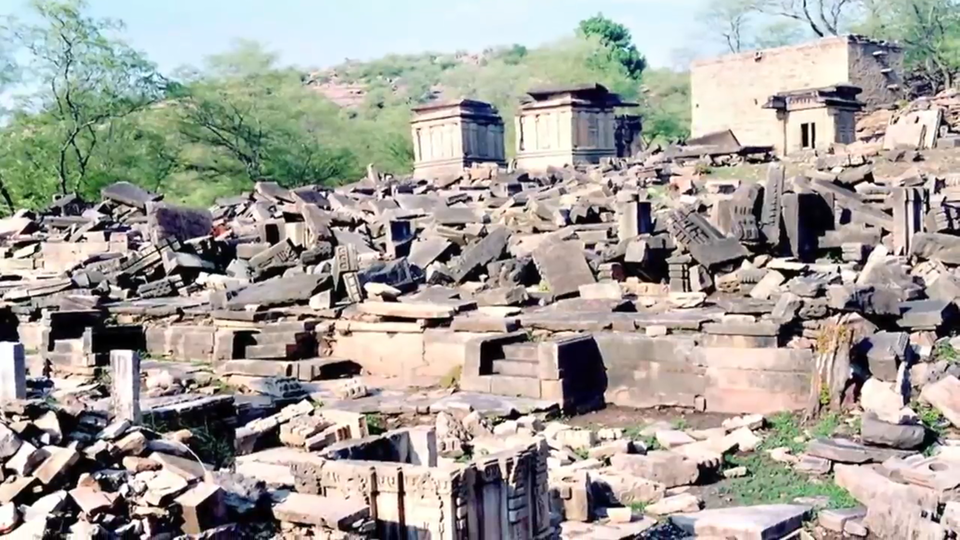 Photo of Know about the history of Bateshwar temples, Morena 3/14 by A Mango Traveler