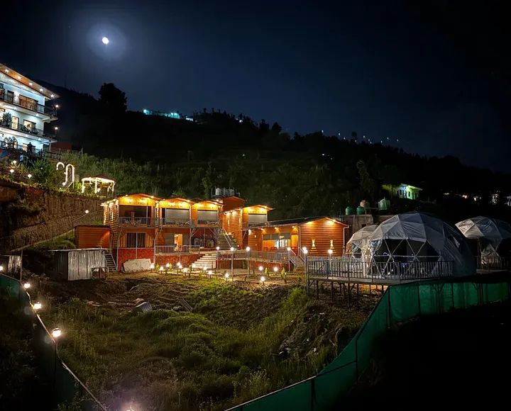 Photo of Queen of Hills मसूरी में होटल और होमस्टे के मालिकों को मेहमानों को रजिस्टर करना अनिवार्य, अच्छी खबर by Nikhil Vidyarthi