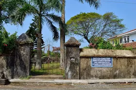 Photo of Dutch Cemetery, Kochi, Kerala, India by Grashima