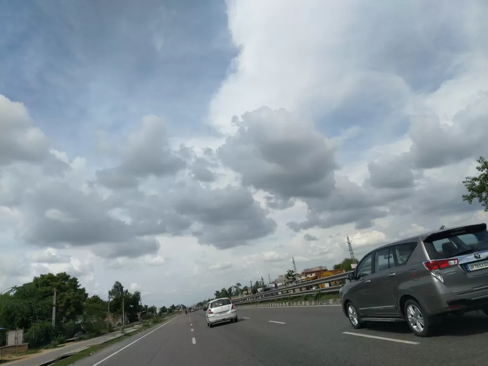 Photo of Why you must drive in monsoon. by Riding the Rainbow.