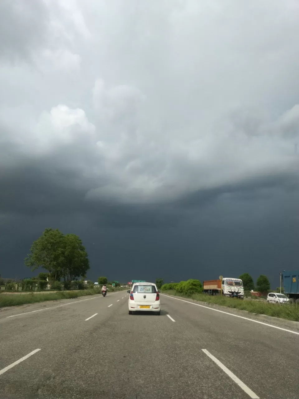 Photo of Why you must drive in monsoon. by Riding the Rainbow.
