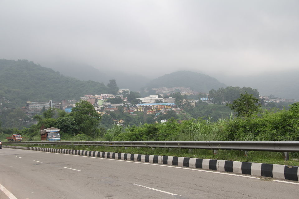 Photo of Narkanda – Through the trails of hills, rains, nature 2/49 by Nitin Sharma