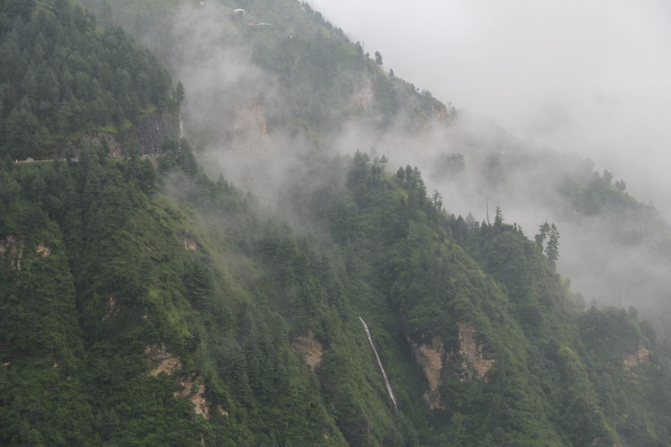 Photo of Narkanda – Through the trails of hills, rains, nature 21/49 by Nitin Sharma