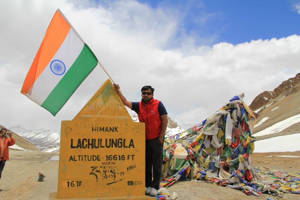 Photo of Leh - Delhi via Sarchu Manali 12/27 by Nitin Sharma