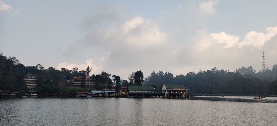 Photo of Kodaikanal Lake by nishant nickson