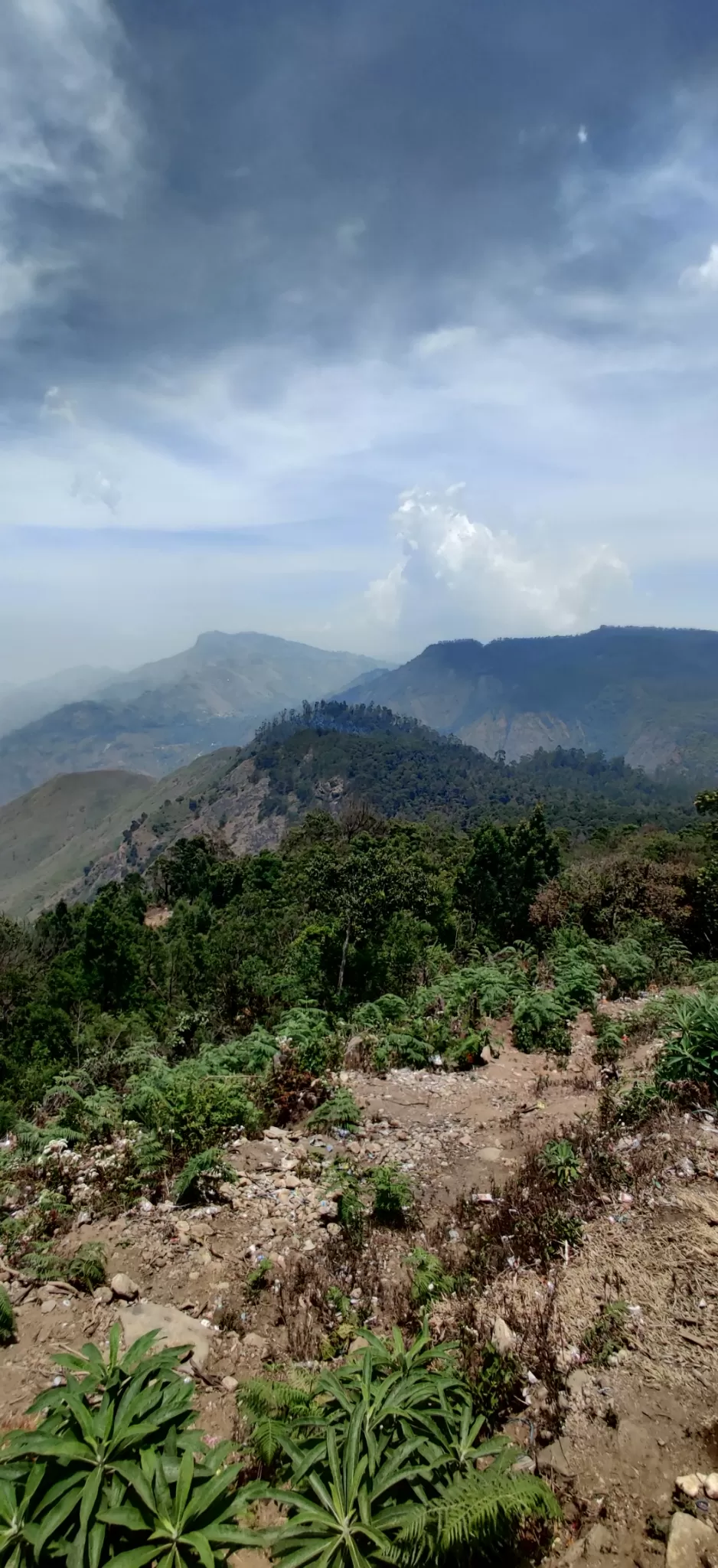 Photo of Mountain View - Kodaikanal by nishant nickson