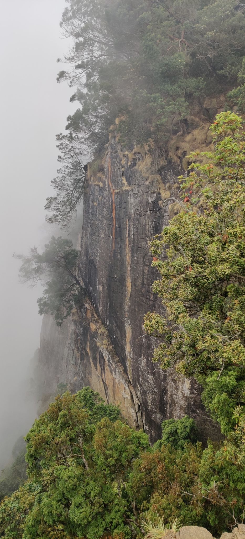 Photo of Guna Caves by nishant nickson