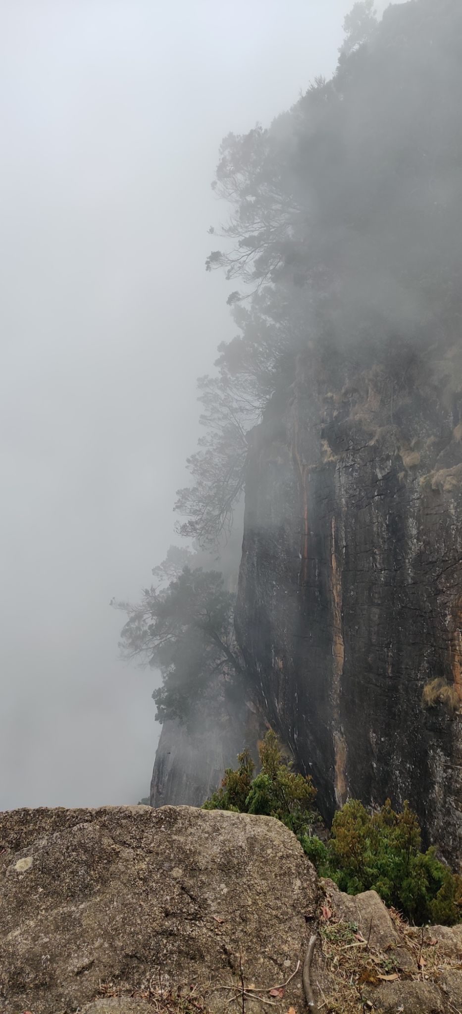 Photo of Guna Caves by nishant nickson