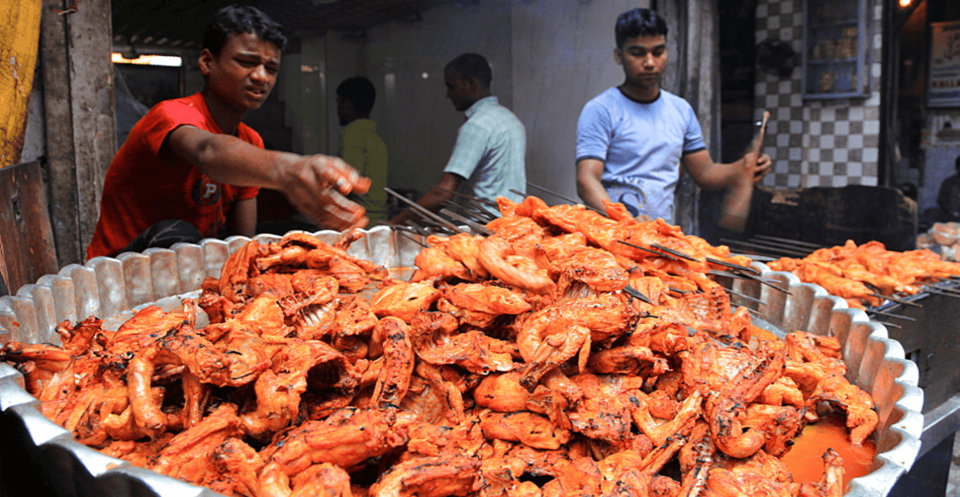 Photo of Mumbai Food Joints & Street Food Guide For All The Foodies At Heart 7/41 by Zeel Shah