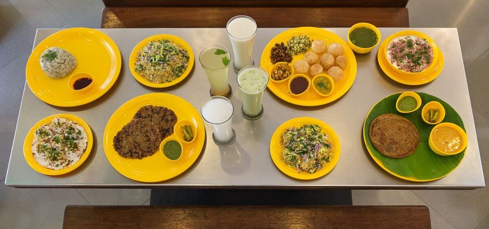 Photo of Mumbai Food Joints & Street Food Guide For All The Foodies At Heart 16/41 by Zeel Shah