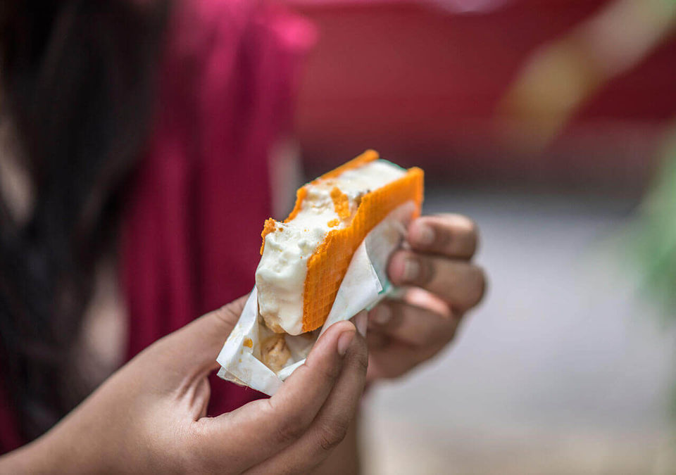 Photo of Mumbai Food Joints & Street Food Guide For All The Foodies At Heart 26/41 by Zeel Shah