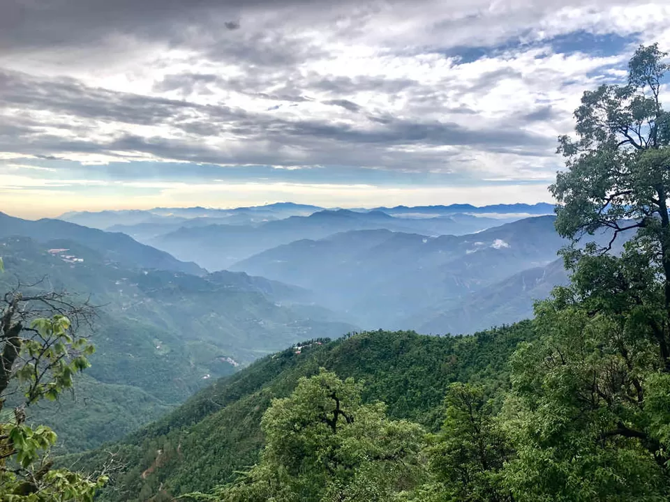Photo of Lal Tibba Scenic Point, bazar Road, Naya Mohalla, Landour, Mussoorie, Uttarakhand, India by One place at a time