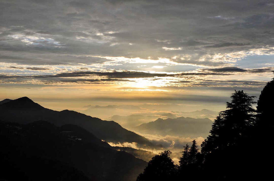 Photo of lal tibba binocular cafe, Naya Mohalla, Landour, Mussoorie, Uttarakhand, India by One place at a time