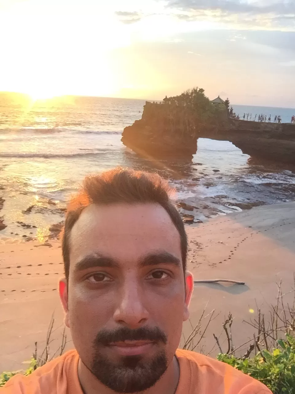 Photo of Tanah Lot, Bali 82171, Indonesia by Mohit Raitani