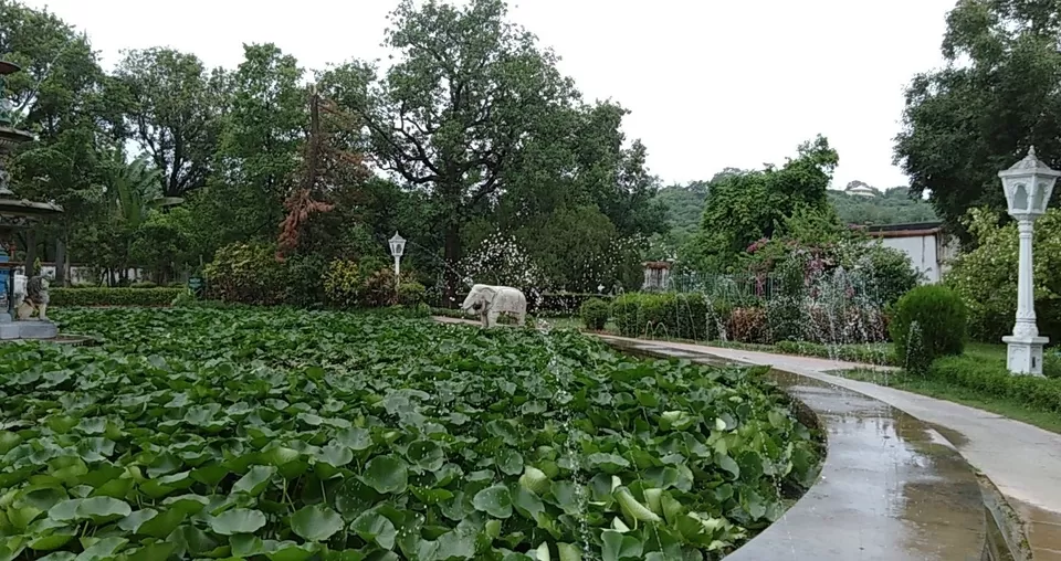 Photo of Indian VENICE udaipur kumbalgarh trip incrediblerajasthan by kamz_escaping
