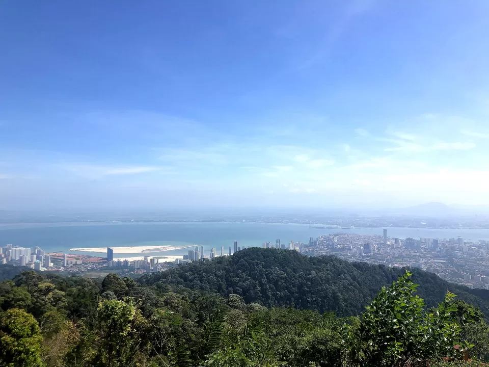 Photo of Penang Hill, Bukit Bendera, Penang, Malaysia by Shubhi Choudhary