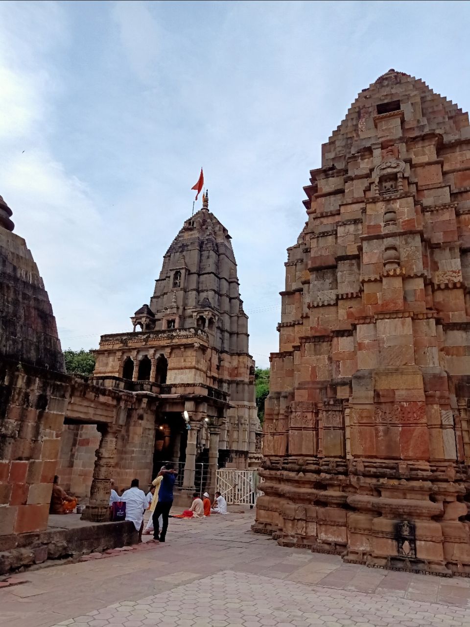 Photo of ओम्कारेश्वर ज्योर्तिलिंग के दर्शन और पातालपानी जलप्रपात by Praveen Gupta (pk)